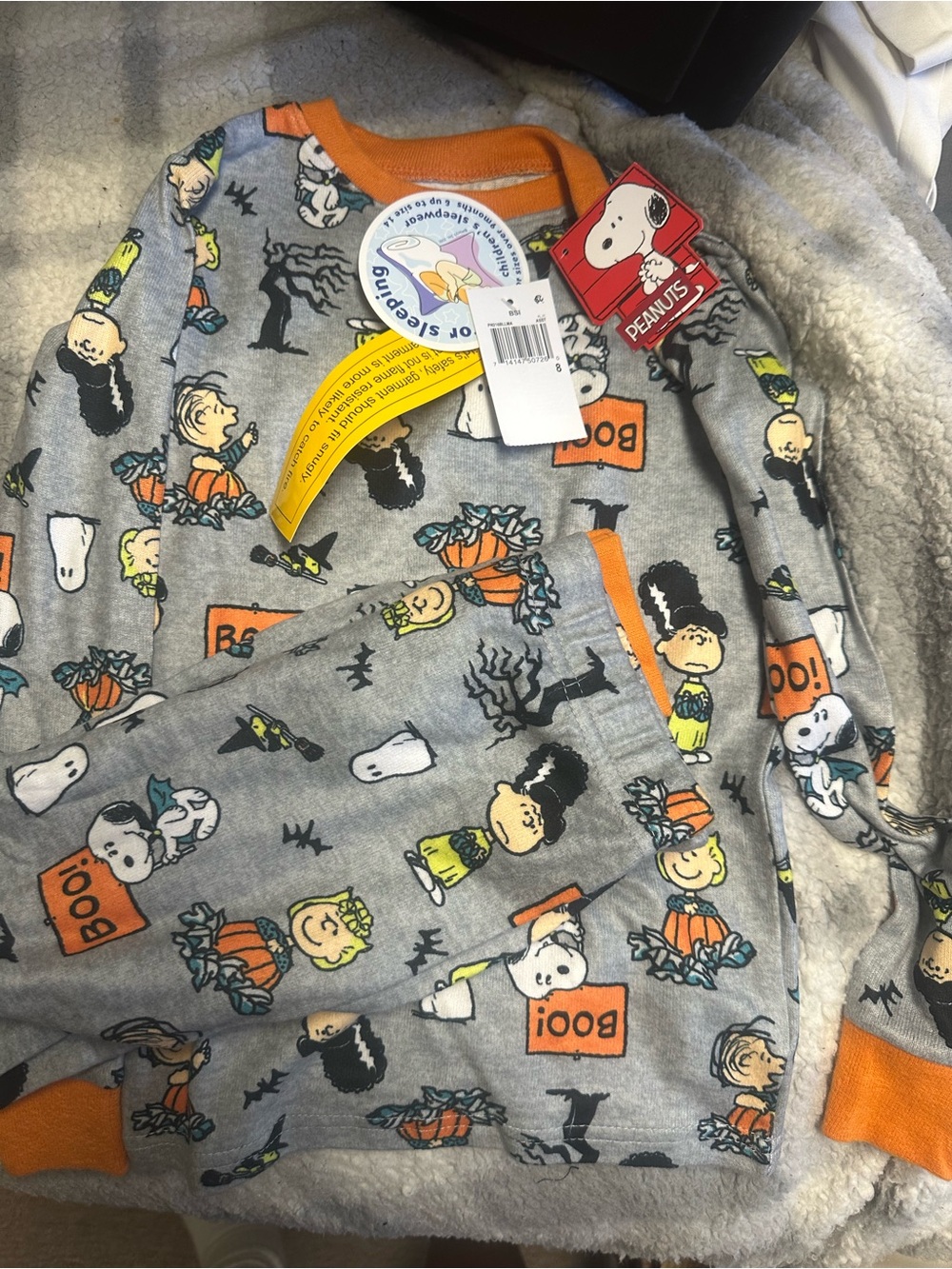 Peanuts Halloween Snoopy & Linus Pajama Top - Gray, Orange, Teal, Black